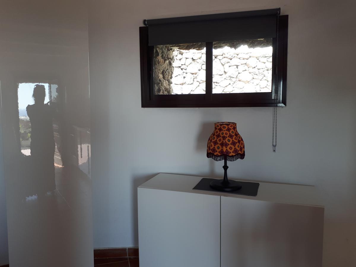 Loft La Tahonilla ξενώνας Tías Εξωτερικό φωτογραφία