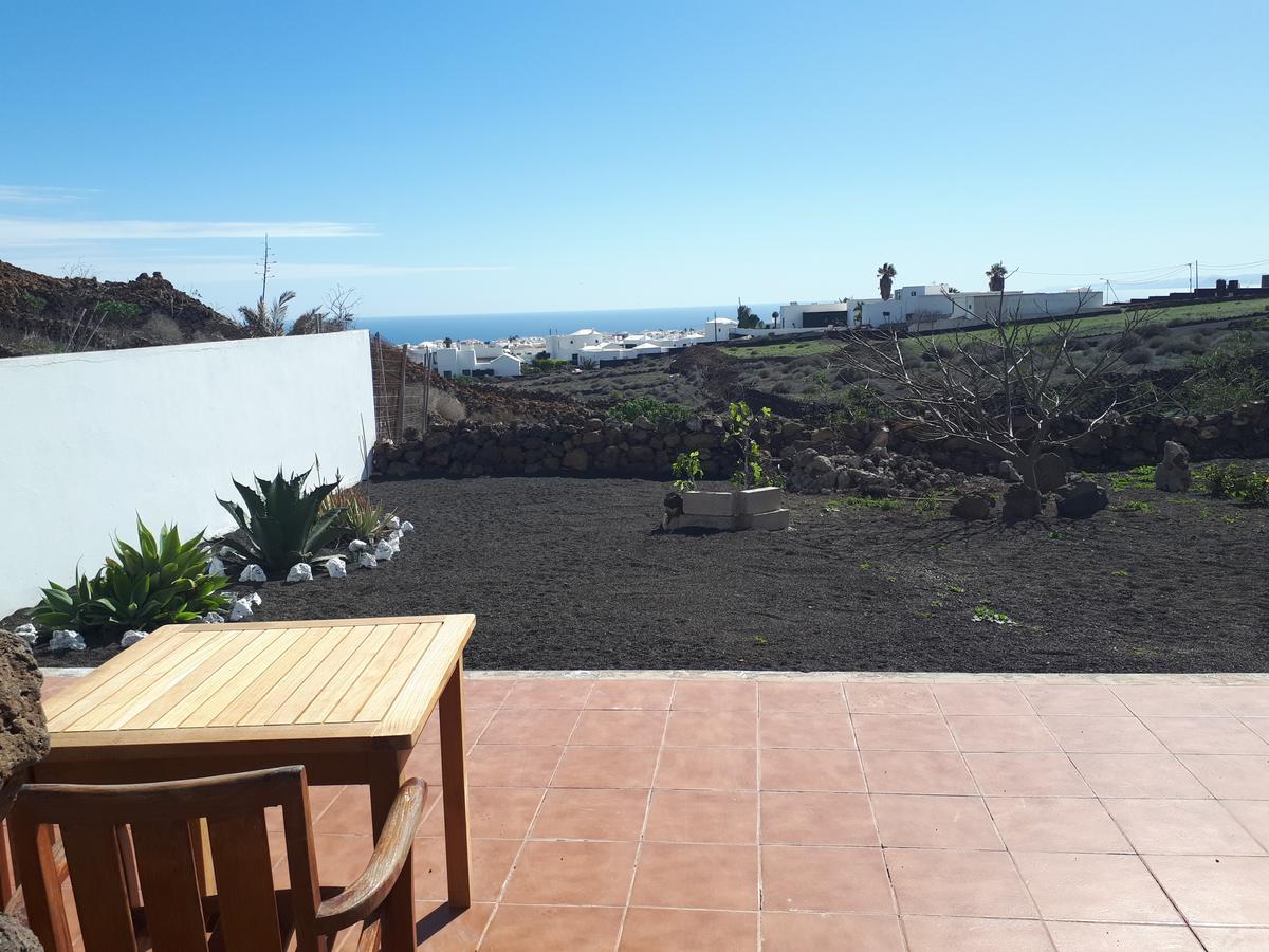 Loft La Tahonilla ξενώνας Tías Εξωτερικό φωτογραφία