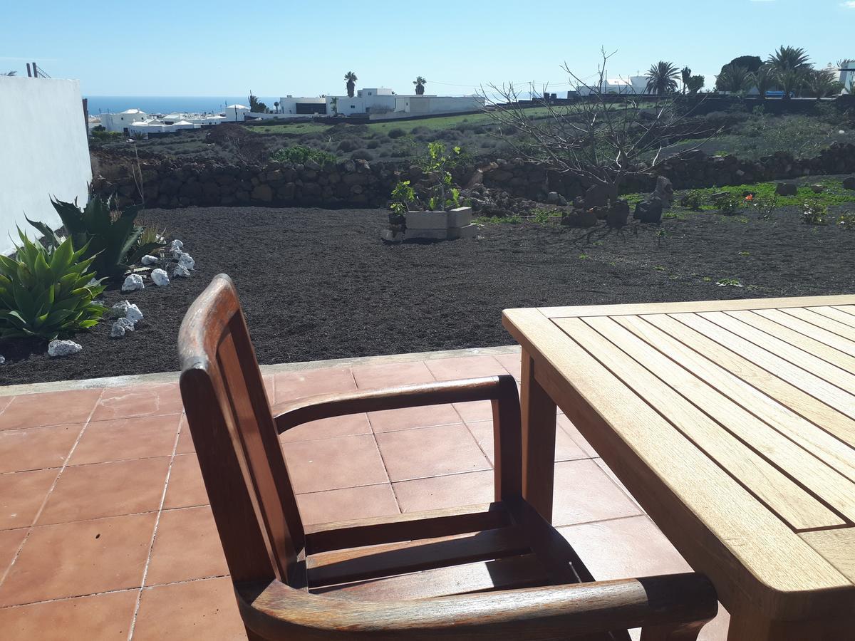 Loft La Tahonilla ξενώνας Tías Εξωτερικό φωτογραφία