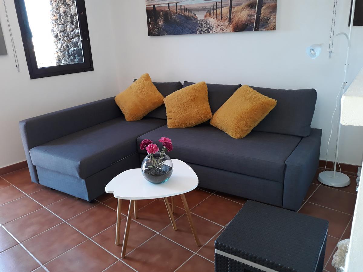 Loft La Tahonilla ξενώνας Tías Εξωτερικό φωτογραφία