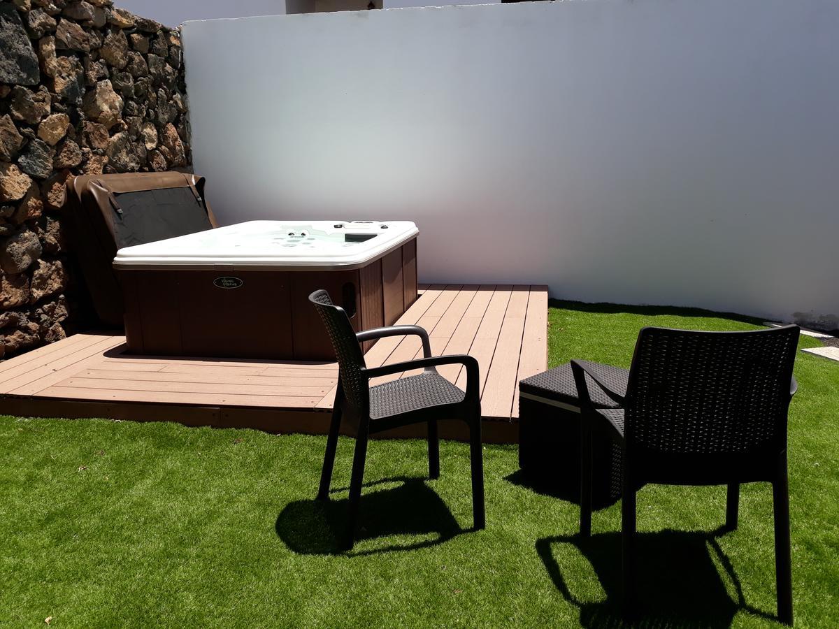 Loft La Tahonilla ξενώνας Tías Εξωτερικό φωτογραφία